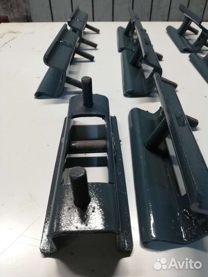 Крепления сидений vw t5