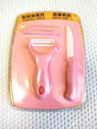 Нож, овощечистка, доска. Набор для кухни, новый