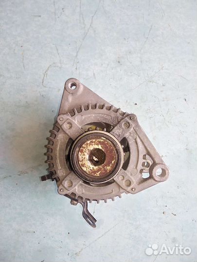 Генератор на Toyota Camry 50 2.5