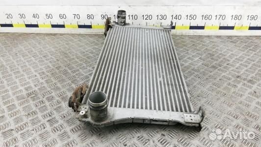 Радиатор интеркуллера toyota auris E150 (93X34KC01