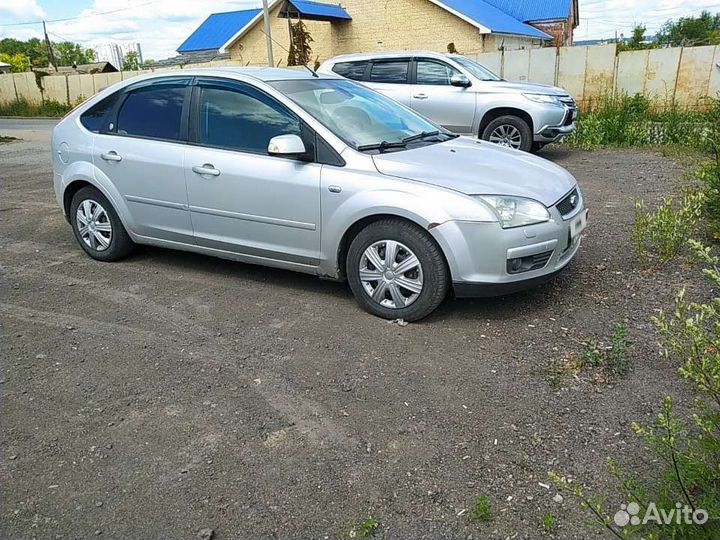 Ford Focus 1.8 МТ, 2006, 196 000 км