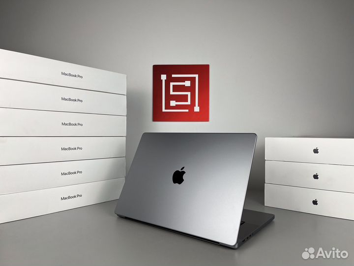 Apple MacBook Pro 16 M1 PRO / 32GB / 1TB / Retina