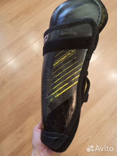 Хоккейные наколенники