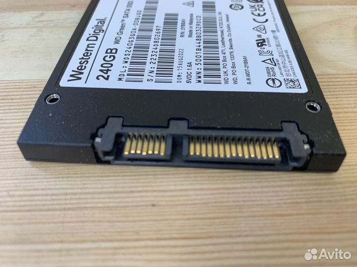 Жесткий диск Western Digital 240gb ssd 2,5
