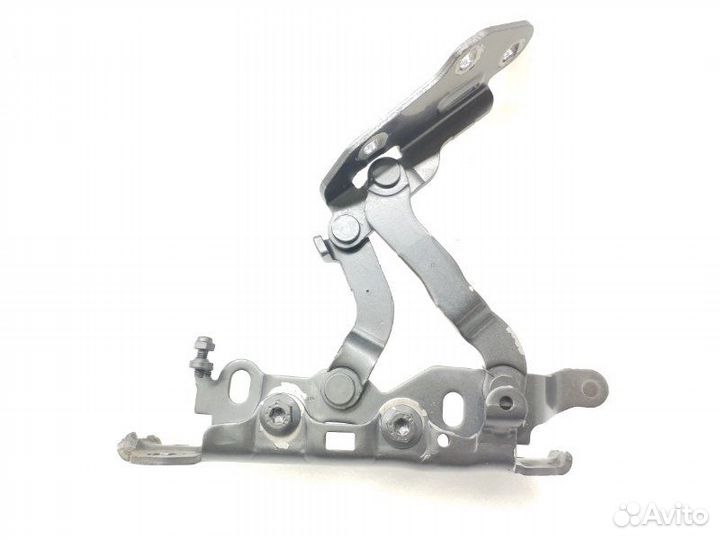 Петля капота передняя левая Mercedes-Benz C-Class