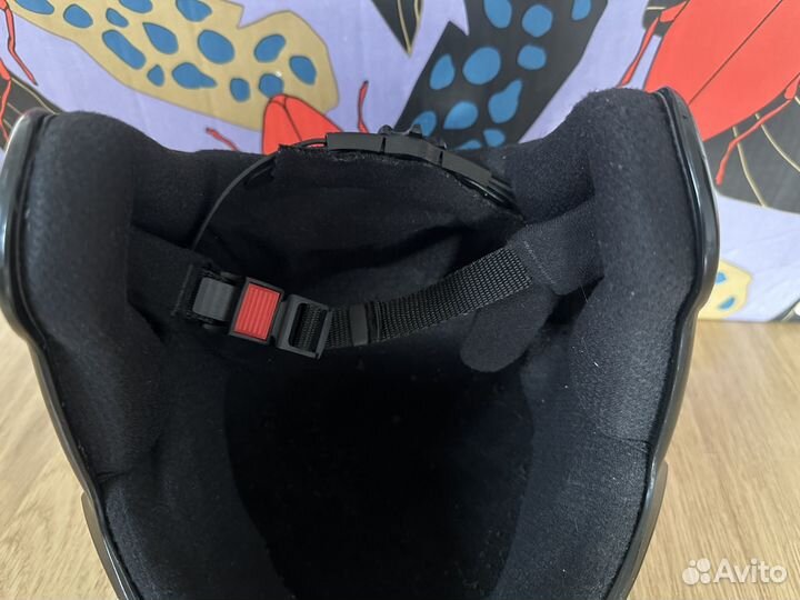 Горнолыжный шлем uvex