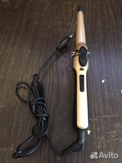 Фен, плойка гофре, плойка и щипци для завивки