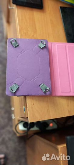 Универсальный чехол для планшета