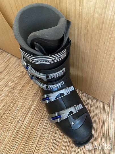 Горнолыжные ботинки salomon