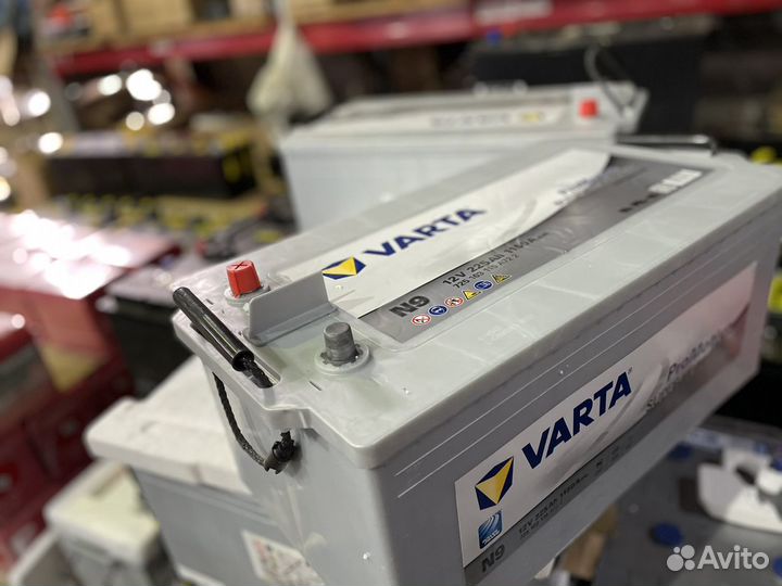 Аккумулятор 225 Варта / Доставка Гарантия