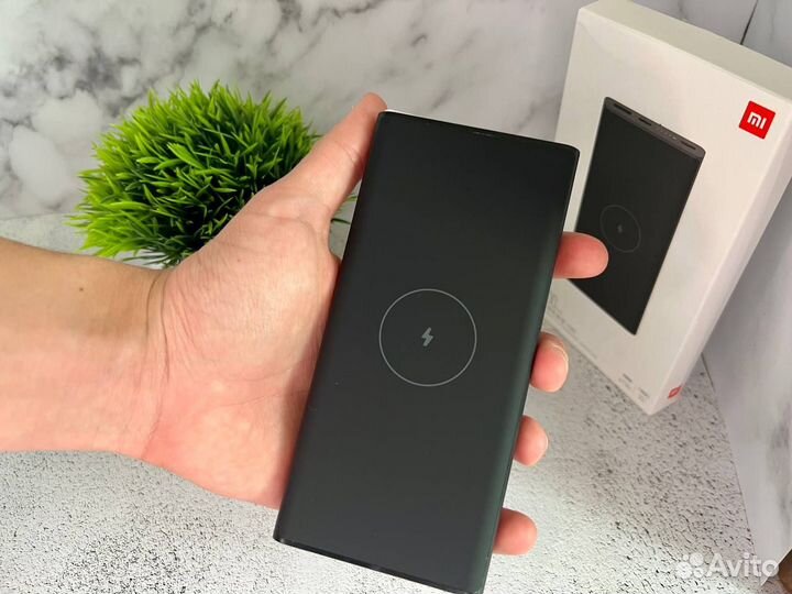 Повербанк Xiaomi 10000 mAh с беспроводной зарядкой