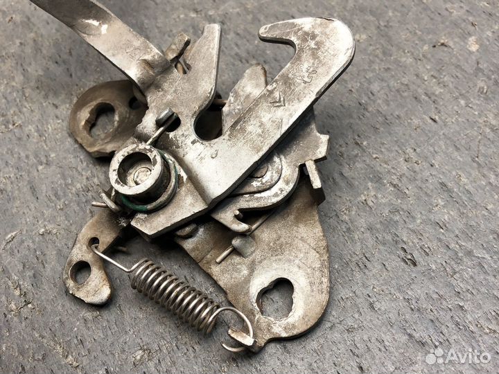 Замок капота Citroen c3