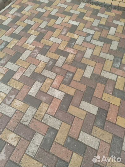 Тротуарная плитка и бордюры