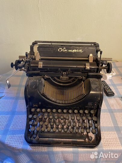 Пишущая машинка Olimpia