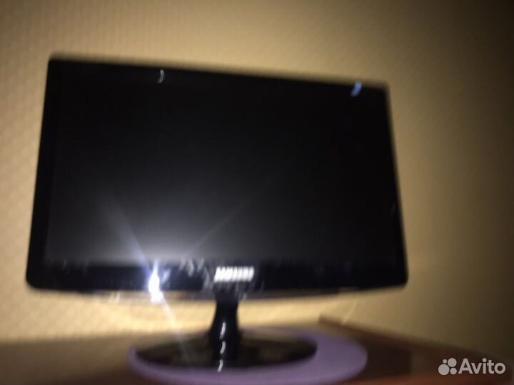 Широкоформатный монитор samsung SyncMaster b2230