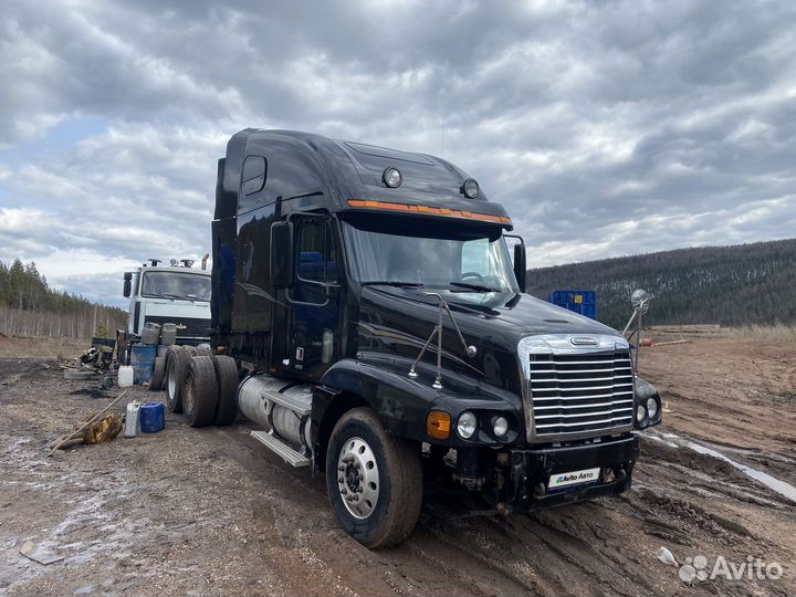 Freightliner Century Class, 2004