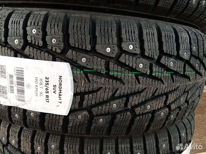 Nokian Tyres Nordman 7 SUV 235/65 R17 108T