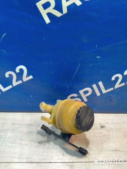 Бачок гидроусилителя Toyota Chaser GX100 1GFE