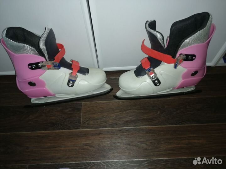 Продам коньки