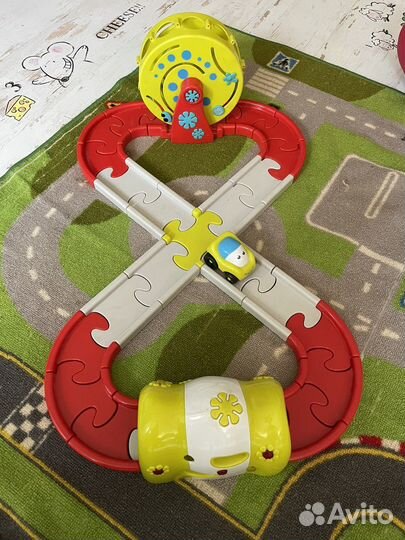 Трек с машинками