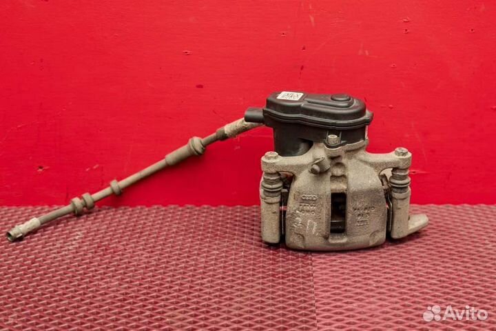 Суппорт тормозной задний правый Audi A6 C7 chva