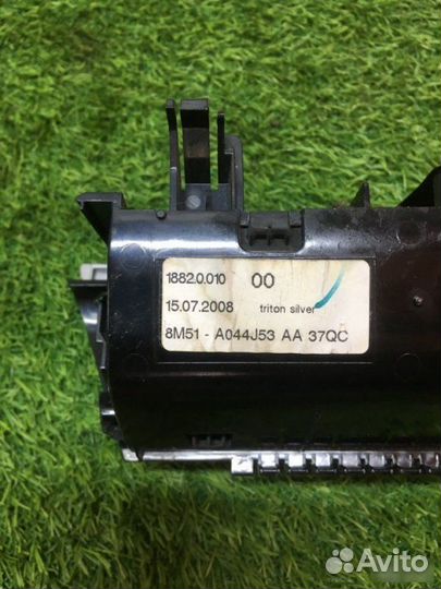 Ящик торпедо Ford Focus 2 2005-2008