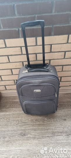 Чемодан на колесах бу