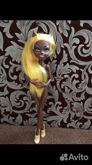 Много кукол монстр хай