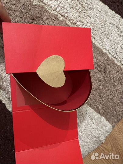 Коробка подарочная