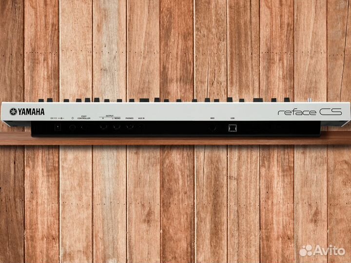 Синтезатор Yamaha Reface CS