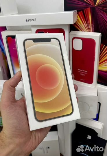 iPhone 12, 64 ГБ