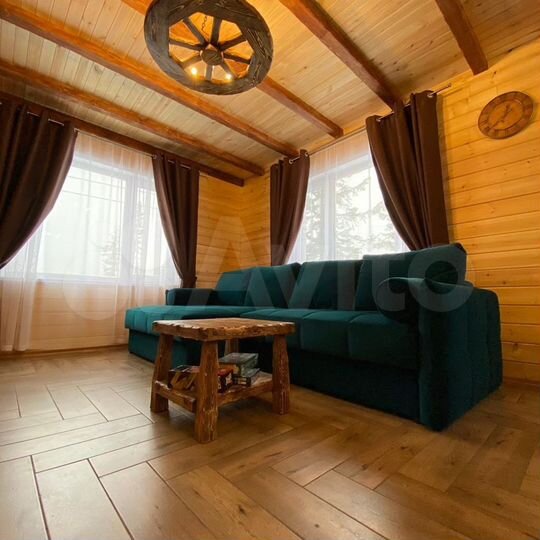 Коттедж 160 м² на участке 12 сот.