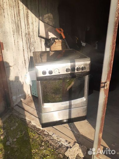 Электро плита индезит 60 на 60 бу