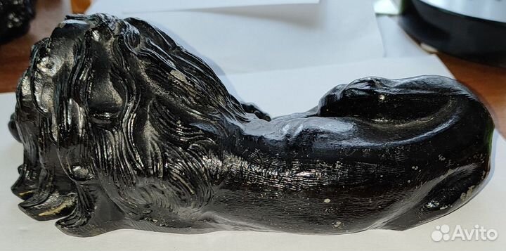 Статуэтка лев