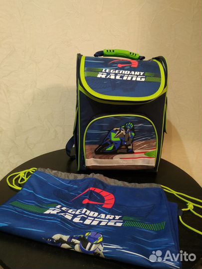 Новый рюкзак, портфель, ранец