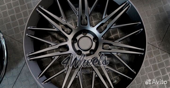 Кованые диски Range Rover Vogue R22