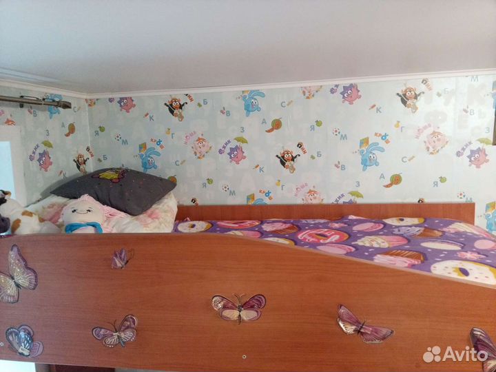 Детская двухъярусная кровать со шкафом