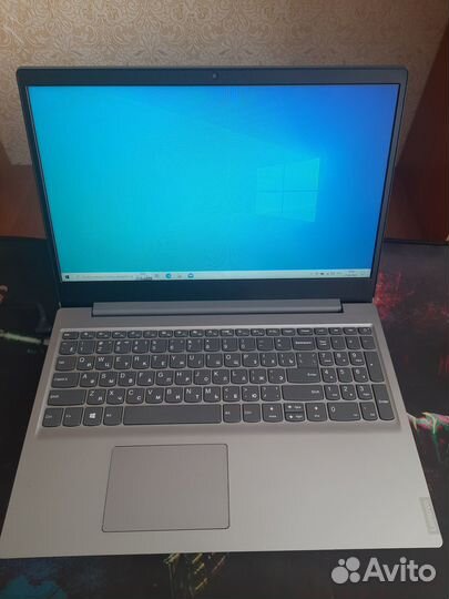 Ноутбук Lenovo