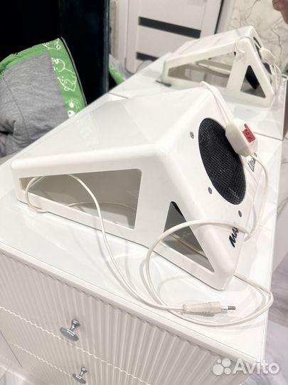 Продам настольный пылесос для маникюра