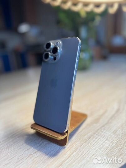 iPhone 15 pro max 256gb sim esim