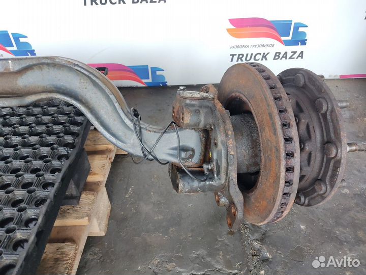 7184194 Балка передняя