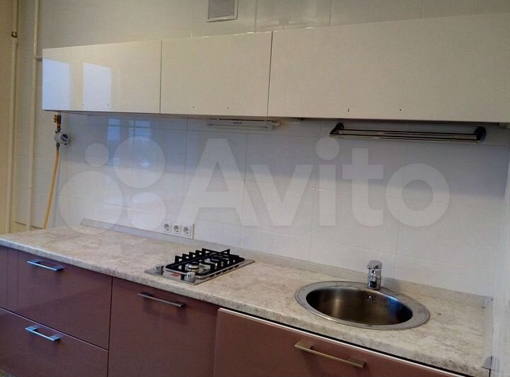 1-к. квартира, 42 м², 8/9 эт.