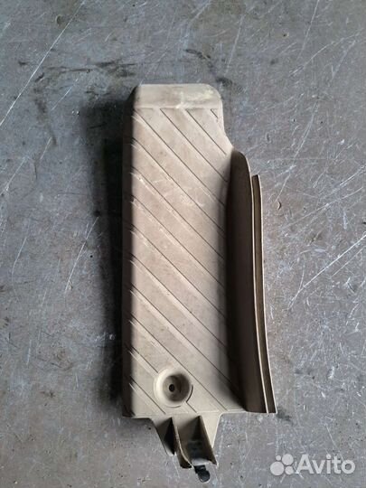 Накладка салона левая Audi A4 B6