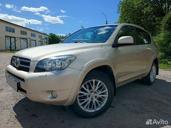 Toyota RAV4 2.4 AT, 2008, 170 000 км