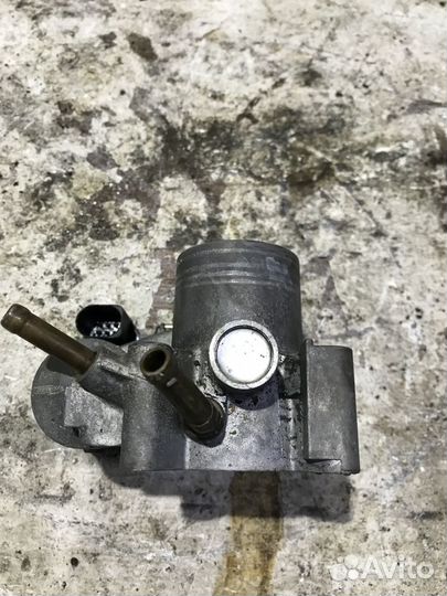 Заслонка дроссельная Сиат Ибица Seat Ibiza