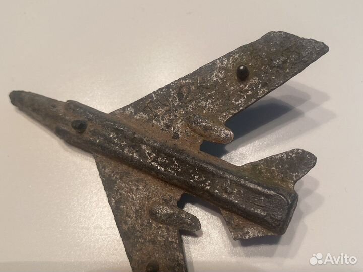 Самолёт Ту 24 и танк СССР