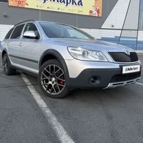 Skoda Octavia Scout 1.8 MT, 2012, 194 000 км, с пробегом, цена 1 350 000 руб.