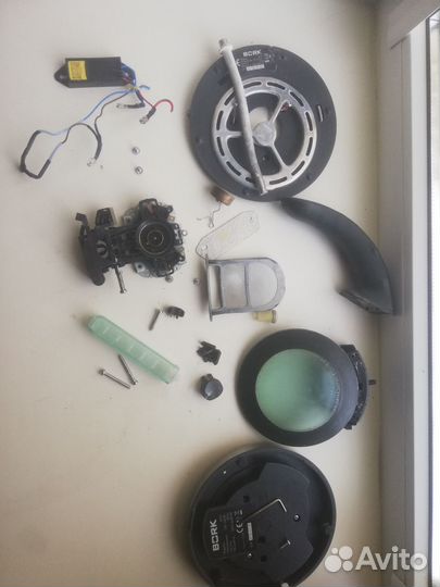 Запчасти от чайника bork k711