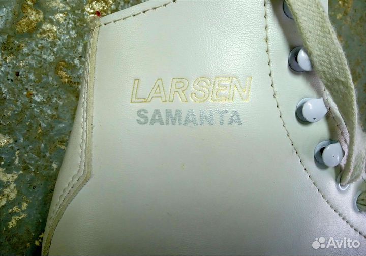 Коньки фигурные женские 33 размер