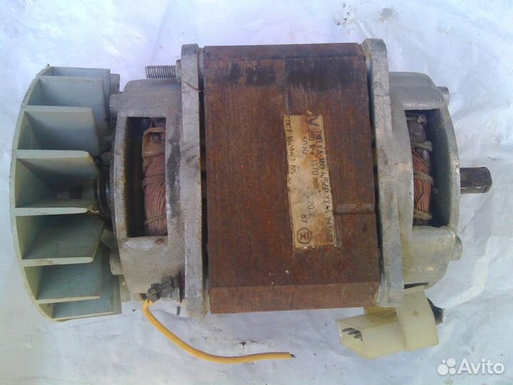 Электродвигатель 220в б\у